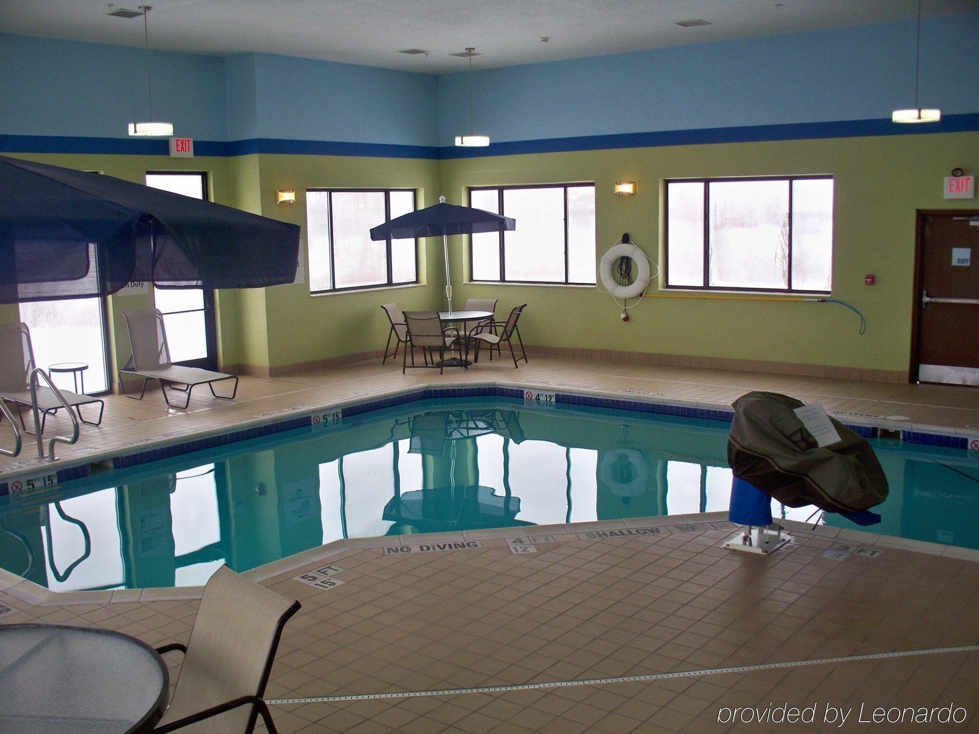 Holiday Inn Express And Suites Kittanning, An Ihg Hotel Exteriör bild