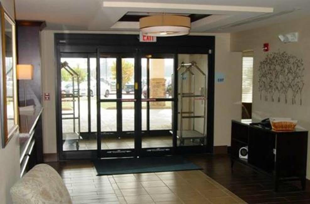 Holiday Inn Express And Suites Kittanning, An Ihg Hotel Exteriör bild